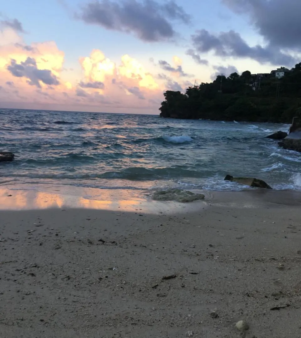 Becaville Port Antonio